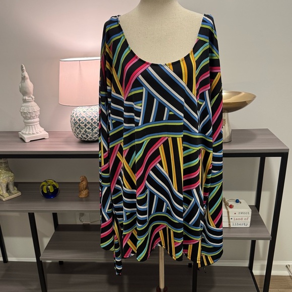 Erica Brooke Tops - Erica Brooke Collection – Multicolor Geometric Tunic Top (Plus 3X / 26W–28W)